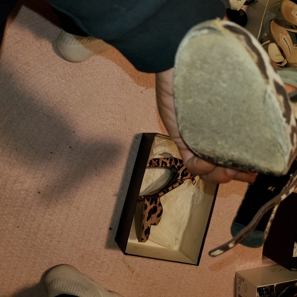 Heels - Picture 6 of 7